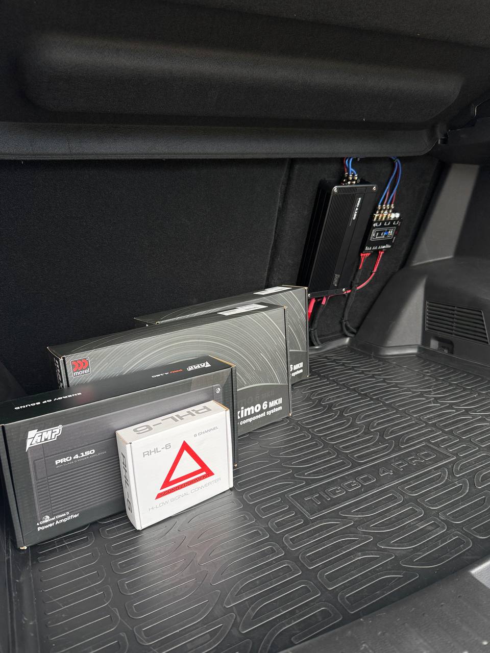 Установка автозвука